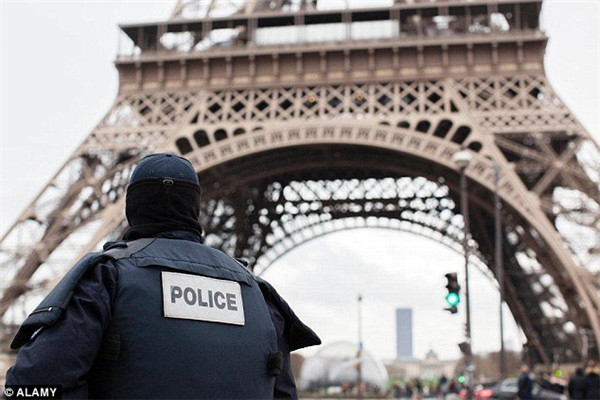 巴黎恐袭影响继续发酵 旅游业遭重创仍未复苏