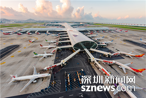 深圳机场去年运送旅客逾4500万人次